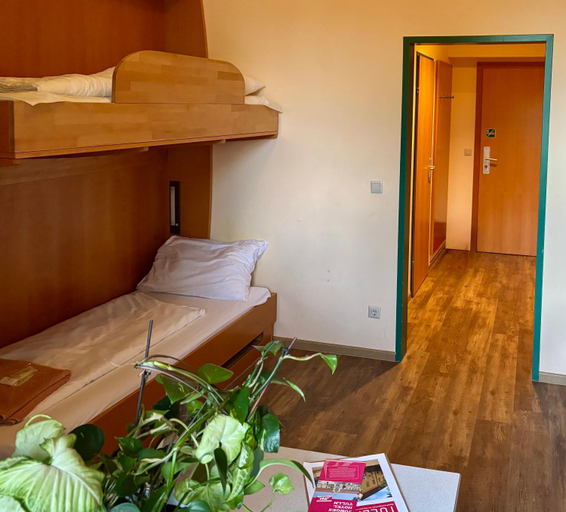 Bedroom 2, Junges Hotel Tulln - NO Jugendherbergswerk, Tulln