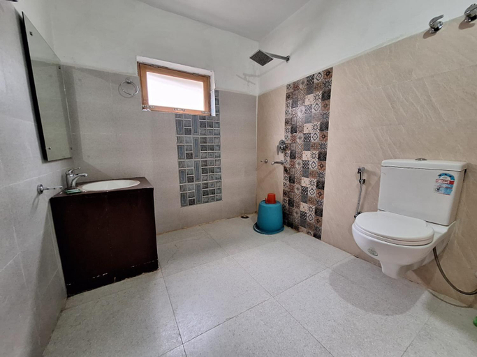Bathroom 2, Hotel Namkila Ladakh by LexStays, Leh