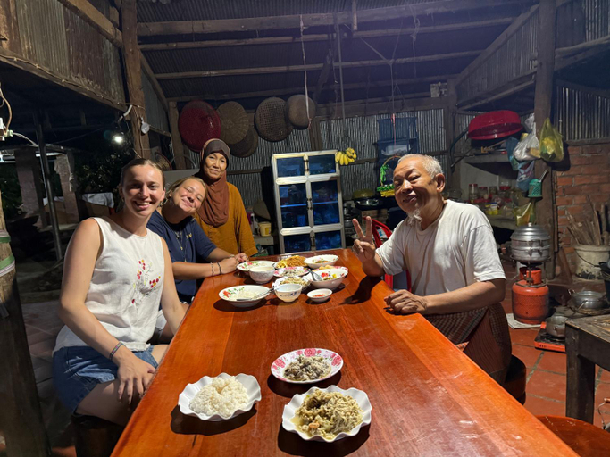 Food & Drinks 5, Lazy Mango Home Stay, Svay Pao