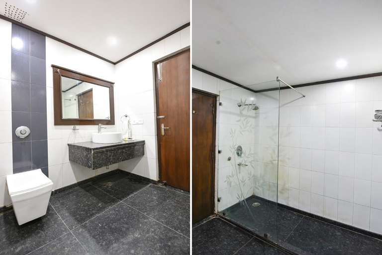 Bathroom 4, Fabhotel Siris 18, Delhi