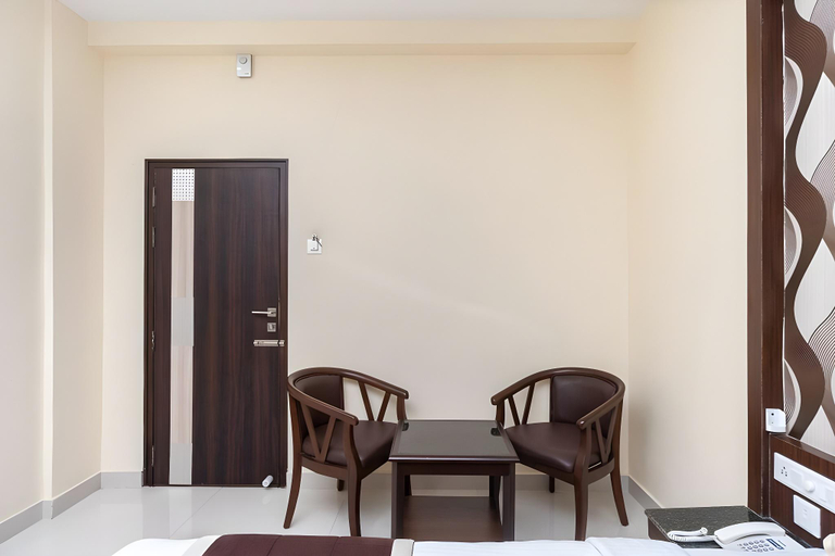 Others 5, HOTEL VENKAATESWARA, Tirunelveli