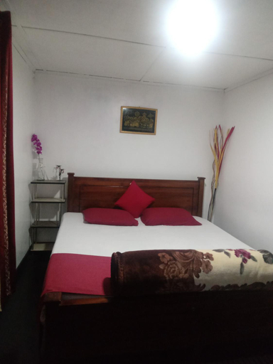 Bedroom 3, Methmi Rest, Nuwara Eliya