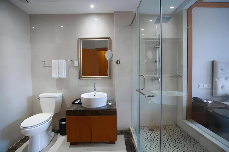 Bathroom 5, Dork Jumpa Hotel, Vientiane