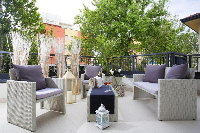 Others 5, Residence Altea, Rimini