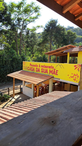 Others 5, Suites Casa da sua mae, Resende