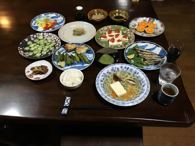 Food & Drinks 3, Homey Inn Enya, Yufu