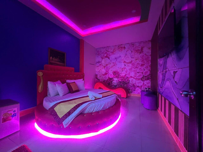 Others 5, Hoang Yen Hotel, Tan Phu