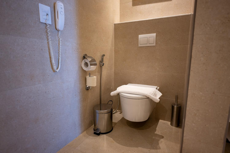 Bathroom 5, Ecotel Dahab Bay View Resort, Sant Katrin