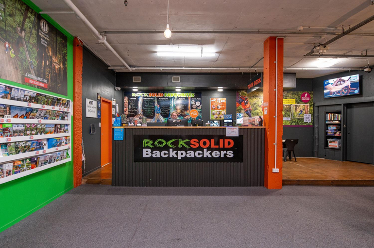 Public Area 3, Rock Solid Backpackers Rotorua, Rotorua