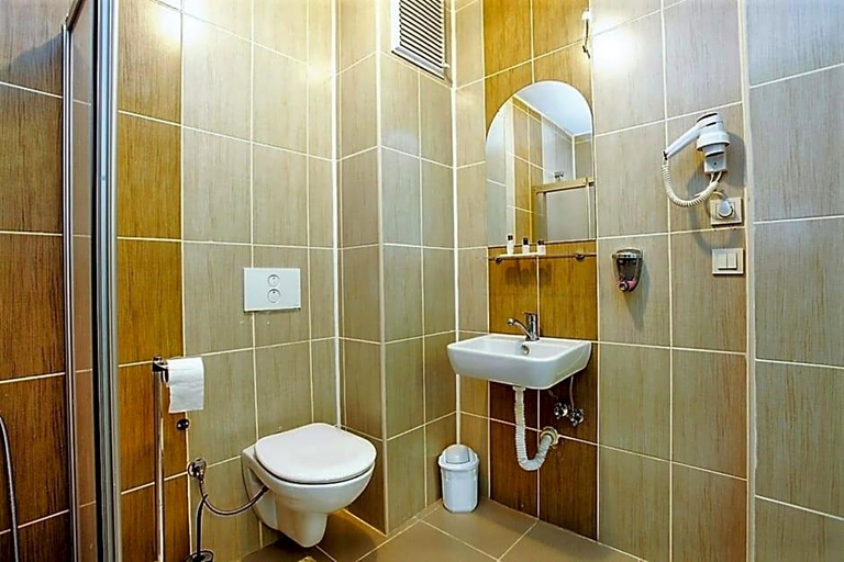 Bathroom 4, LIKA 2, Fatih