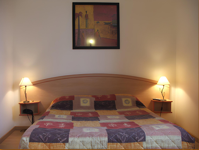 Bedroom 2, Hotel Le Relais de Touvent, Charente-Maritime