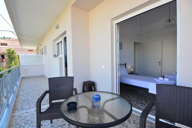 Others 4, Pet Friendly Apartment In Melissi With Wifi, Peloponnese