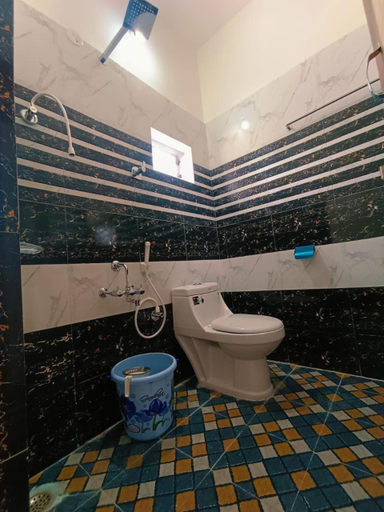 Bathroom 3, Hampi Anjana home stay, Bellary