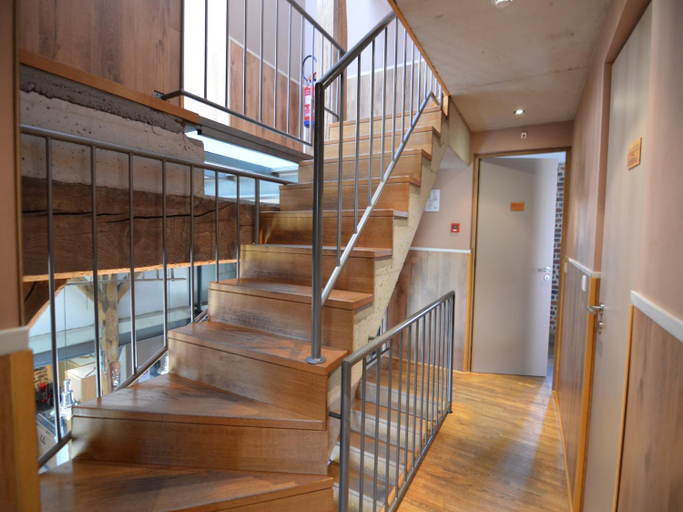Others 5, Teuven Farmhouse for 24 Guests, Limburg