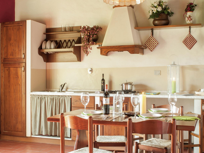 Food & Drinks, Appealing Home with pool, Florence