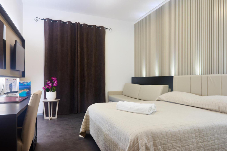 Bedroom 3, Hotel La Battigia, Trapani