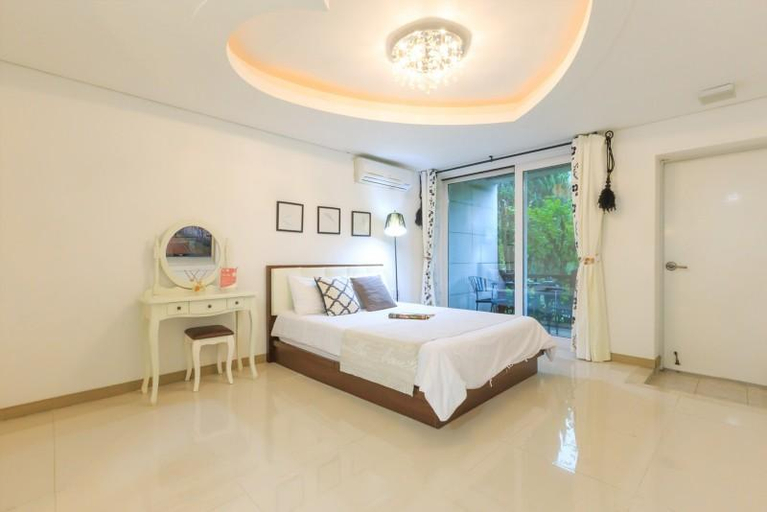 Bedroom 2, Gapyeong Mienne Pension, Gapyeong