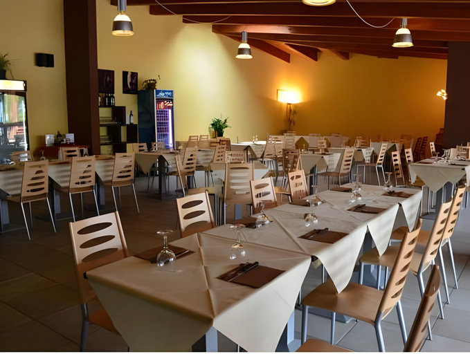 Food & Drinks 3, Residence Alice, Novara