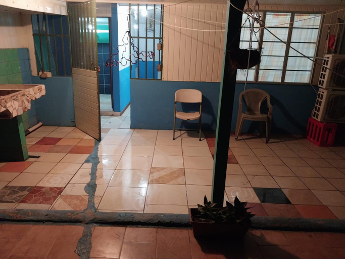 Others 3, Hostel y Cabinas YILMER, Puntarenas