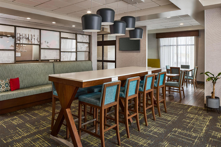 Public Area 2, Hampton Inn Colby, Thomas