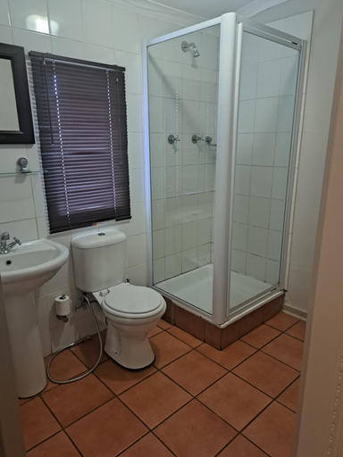 Others 5, The Gateway Inn, Vhembe