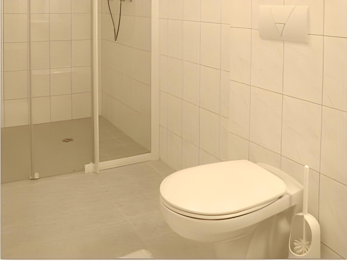 Bathroom 4, Gasthof Neumeister, Schwaz
