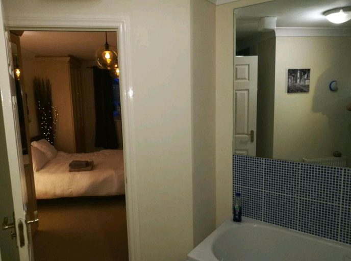 Bedroom 3, Silent Night SGH, Southampton