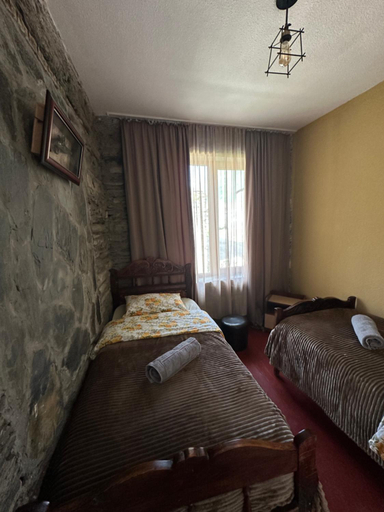 Bedroom 2, Nanila, Mestia