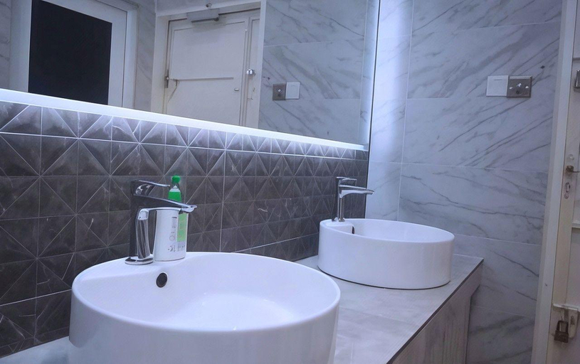Bathroom 4, Twin Star Hotel, Batang Padang