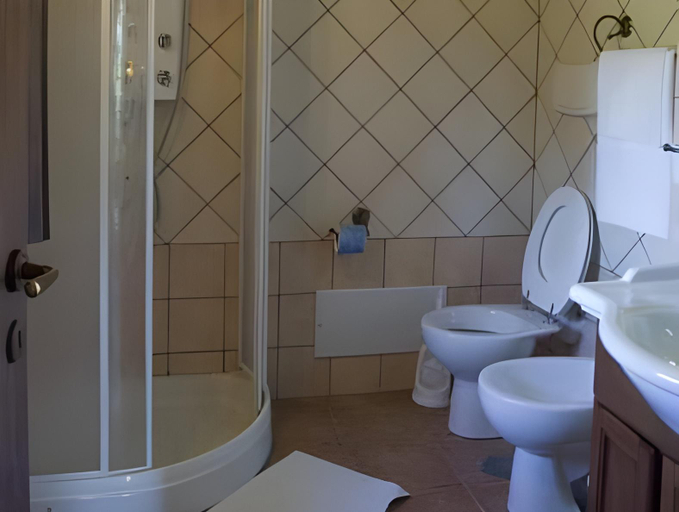 Bathroom, La Casa nella Prateria, Cosenza