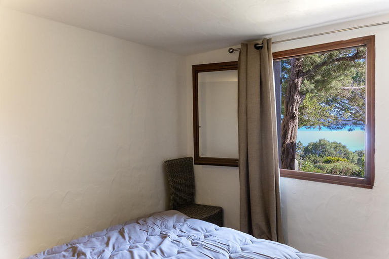 Bedroom 3, U Paviddonu, Corse-du-Sud