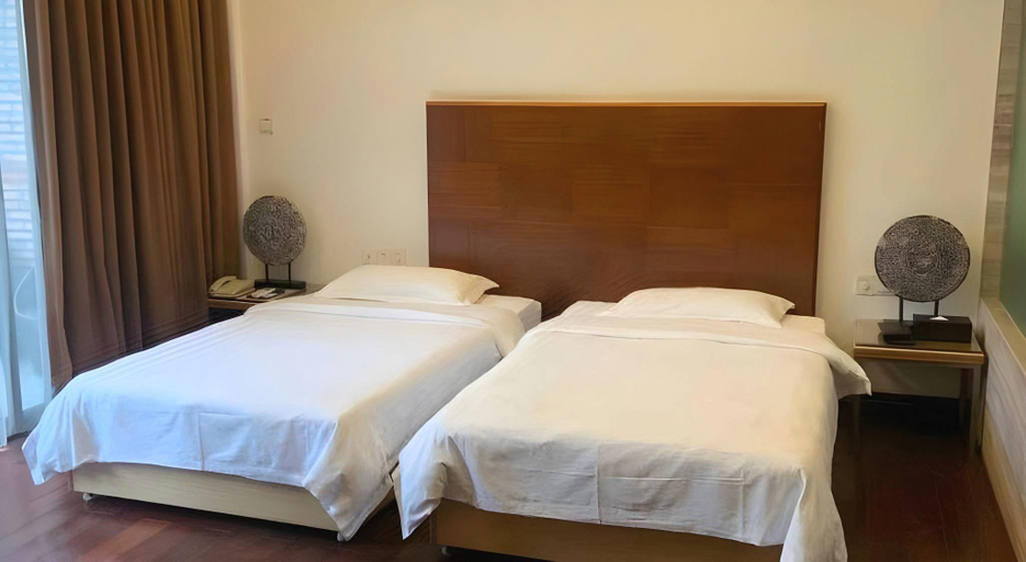 Bedroom 2, Guangzhou Bai Ming Hotel, Guangzhou