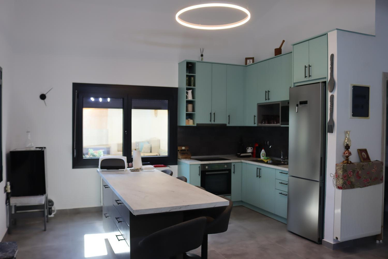 Others 5, Waterview Villa, East Macedonia and Thrace