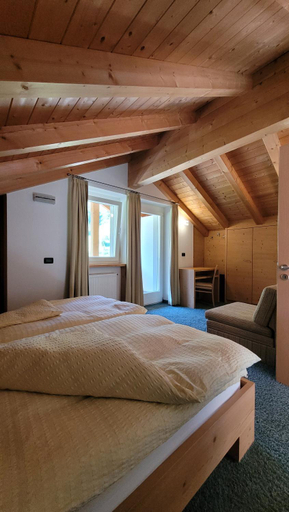 Bedroom, Alpenroyal Arabba, Belluno