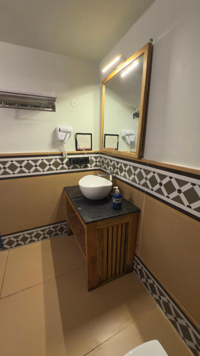 Bathroom 3, SHIVAYA since 1953, Nainital