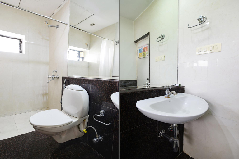 Bathroom 4, Fabhotel A&M, Ranga Reddy