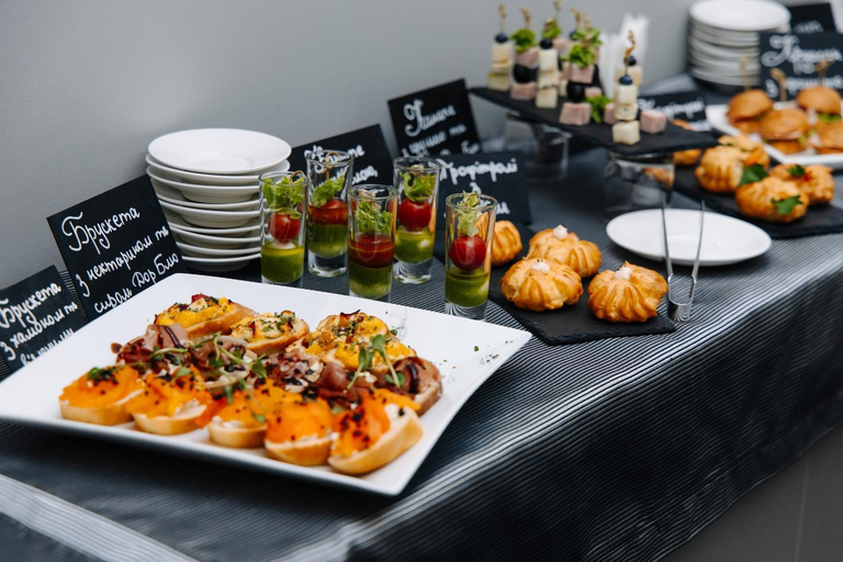 Food & Drinks 3, Amarant Stay by C.H.M, Podil's'kyi