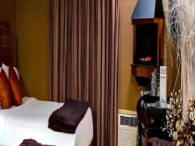 Bedroom 3, The Resort on Mount Charleston, Clark