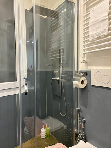 Bathroom 3, Stanza Del Principe, Rome