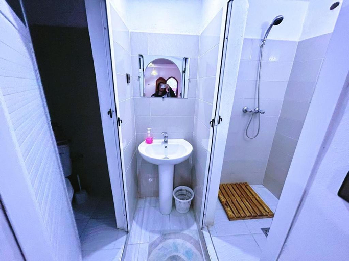 Bathroom, Riad Pizzeria Marhaba, Ouarzazate