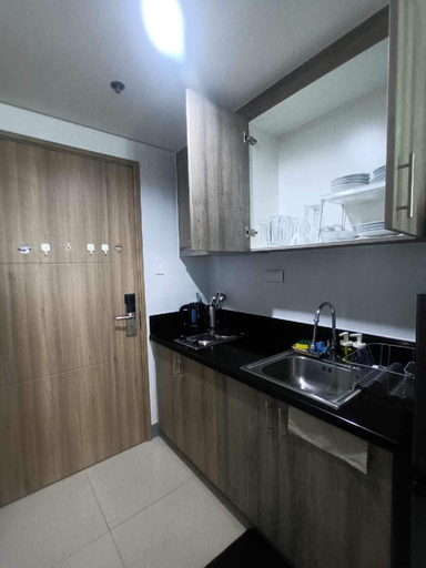 Others 4, The 2nd Staycation near MOA, Airport,Netflix, WIFI, Pasay City