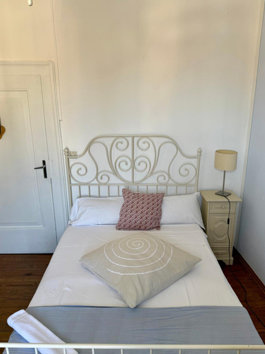Bedroom 2, Albergo Gargnano, Brescia