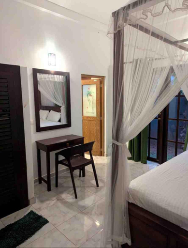 Bedroom 2, Spartan villa, Hikkaduwa