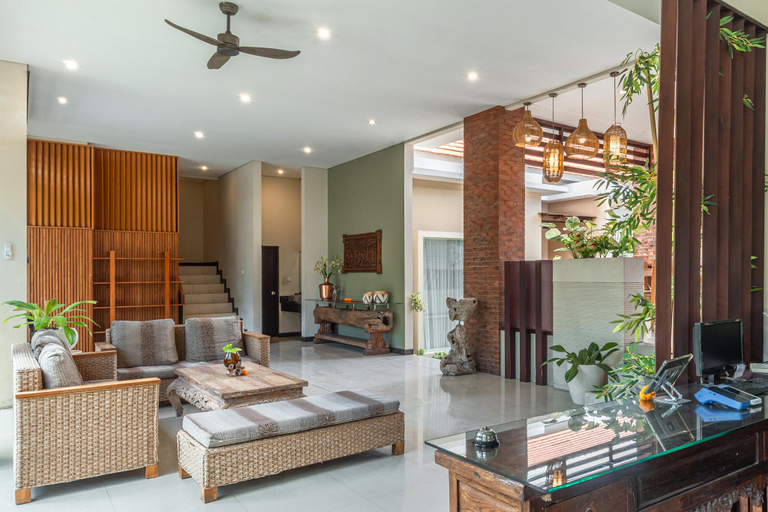 Public Area, Svarna Suites Seminyak, Badung