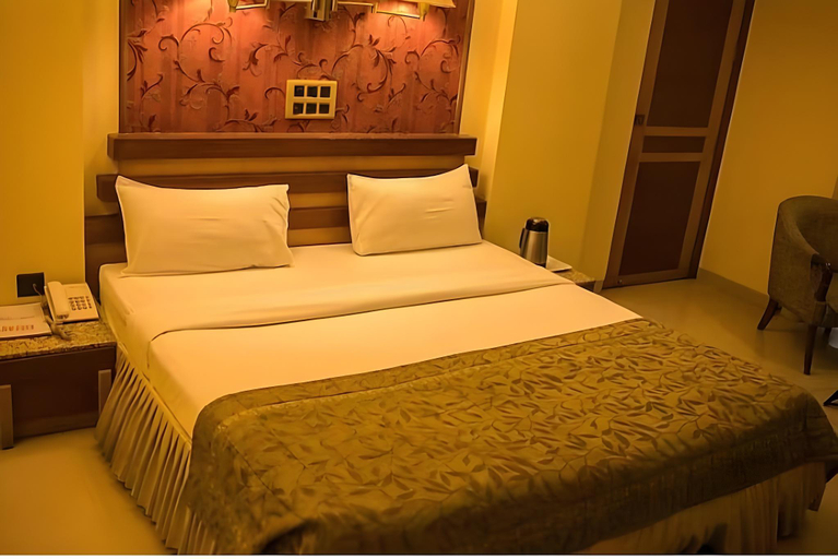 Bedroom, The Deccan Royaale, Shivaji Nagar, Pune