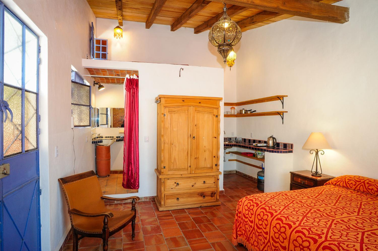 Bedroom 2, Casa Aurora Garden Retreat, Chapala