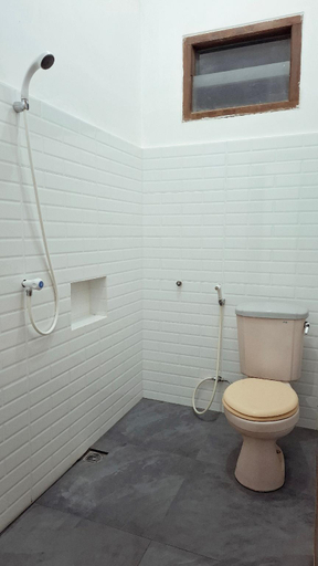 Bathroom 2, Santalum Hotel, Yogyakarta