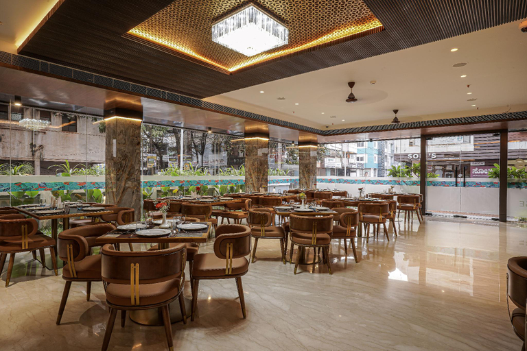 Food & Drinks 5, TreeHouse Kambers, Belgaum