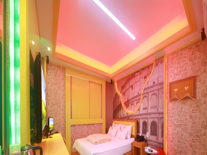 Others, Hotel Pop Jinju, Jinju