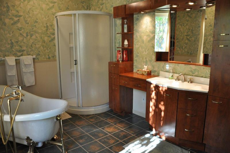 Bathroom 3, Auberge sur la Cote, Charlevoix-Est